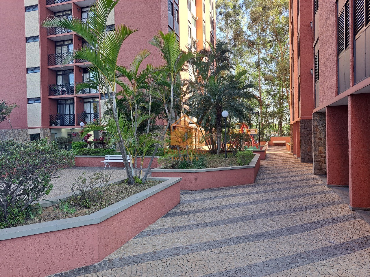 Apartamento, 3 quartos, 75 m² - Foto 2