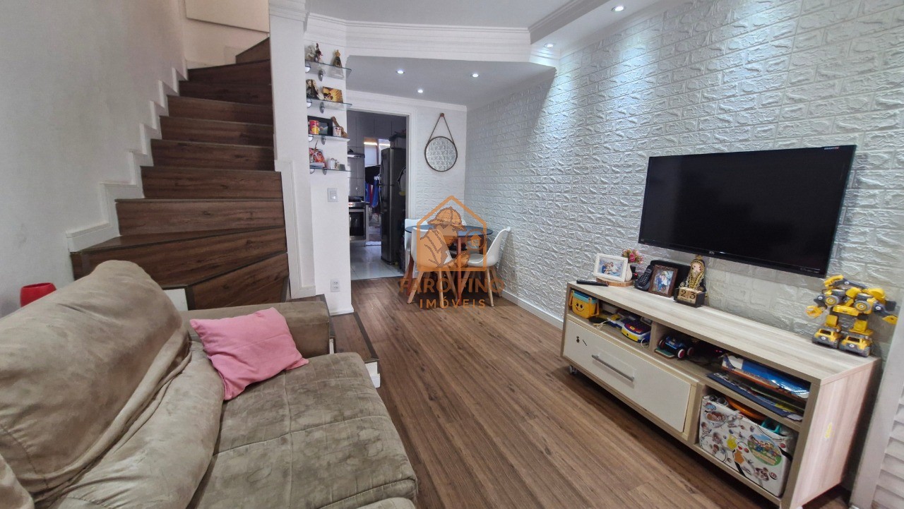 Casa, 2 quartos, 74 m² - Foto 1