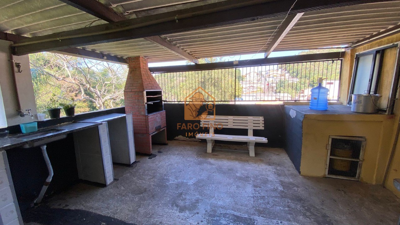 Casa, 3 quartos, 181 m² - Foto 2