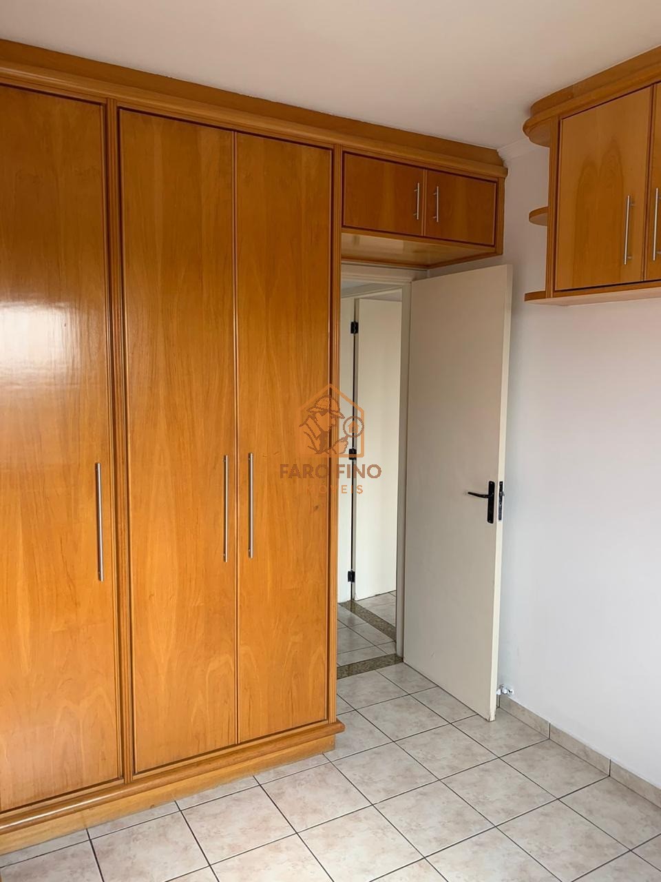 Apartamento à venda com 2 quartos, 64m² - Foto 31