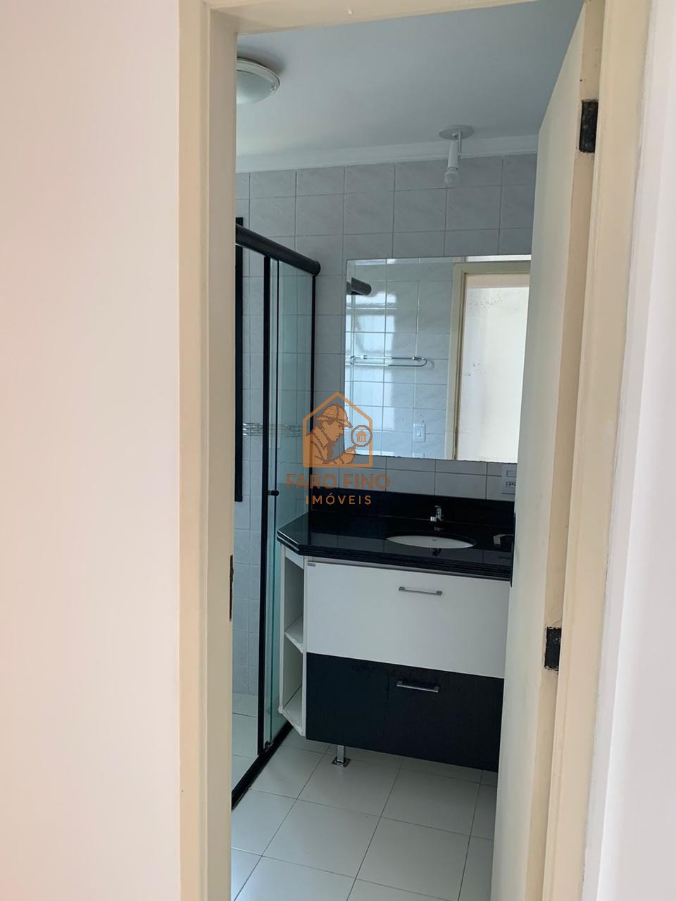 Apartamento à venda com 2 quartos, 64m² - Foto 20
