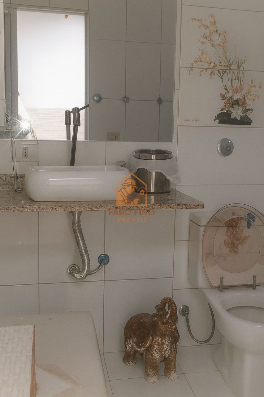 Casa, 3 quartos, 226 m² - Foto 12