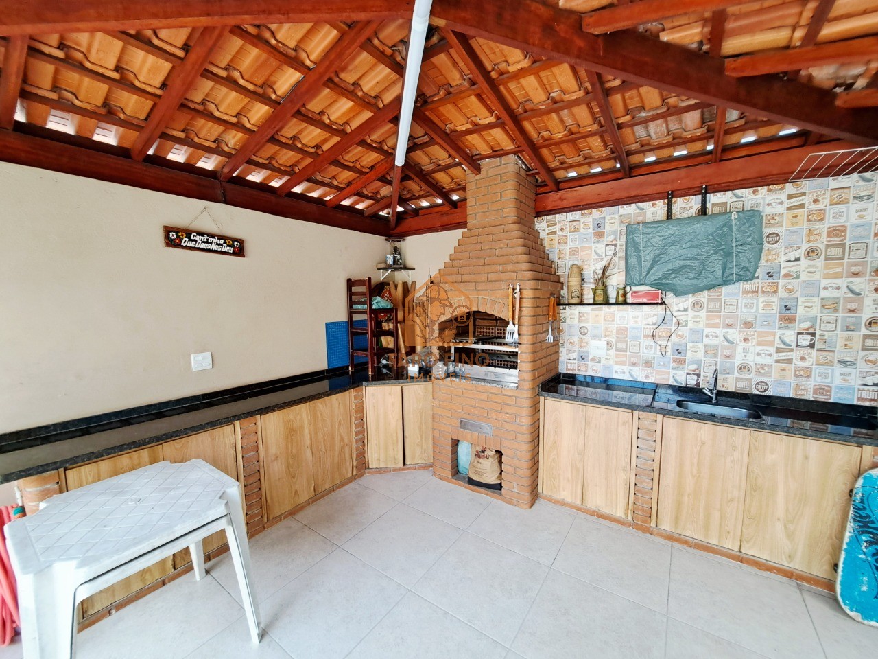 Casa, 3 quartos, 114 m² - Foto 1