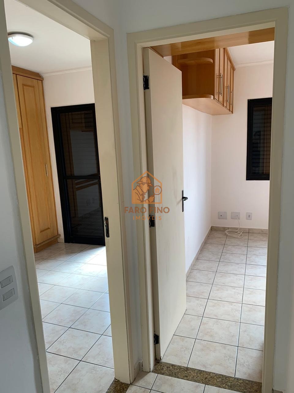 Apartamento à venda com 2 quartos, 64m² - Foto 27
