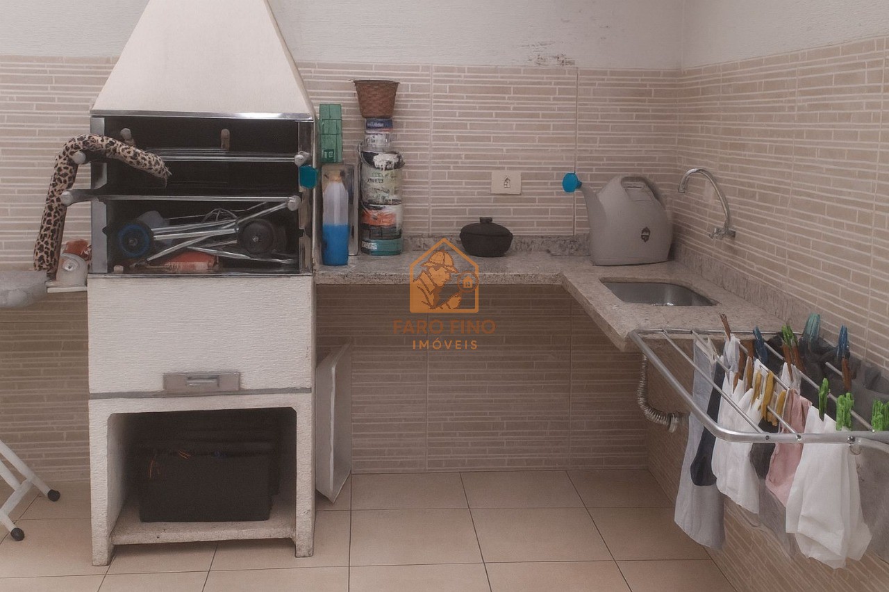 Casa, 3 quartos, 226 m² - Foto 14