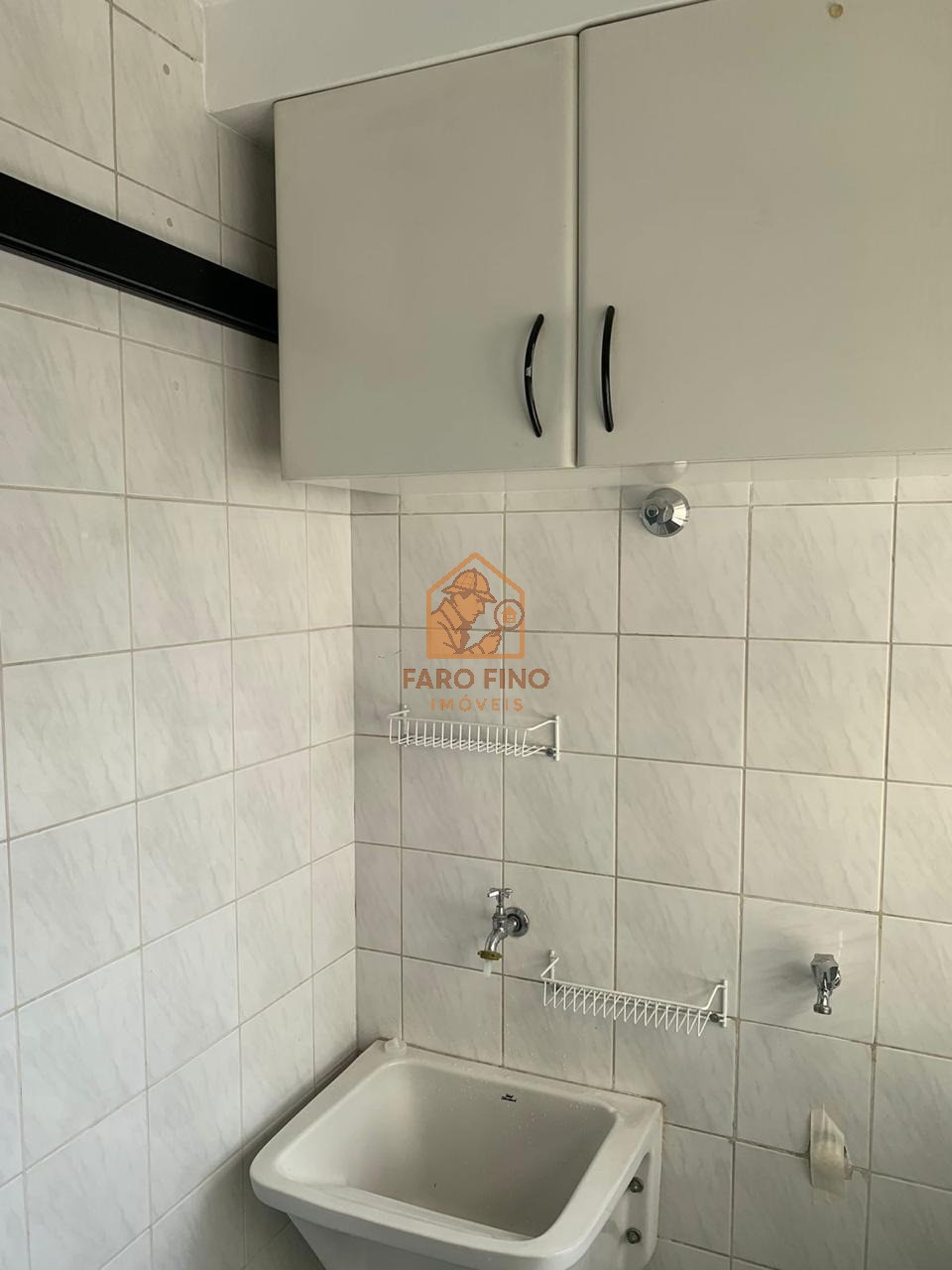 Apartamento à venda com 2 quartos, 64m² - Foto 7