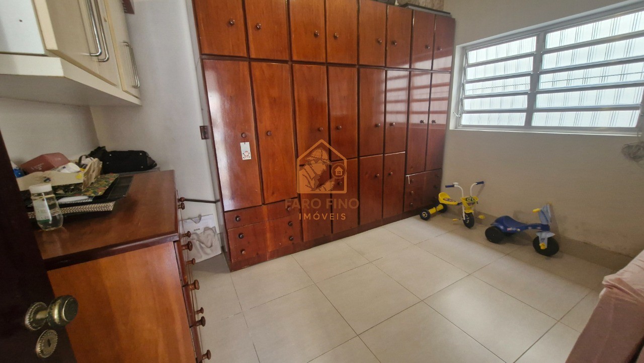 Casa, 4 quartos, 240 m² - Foto 21