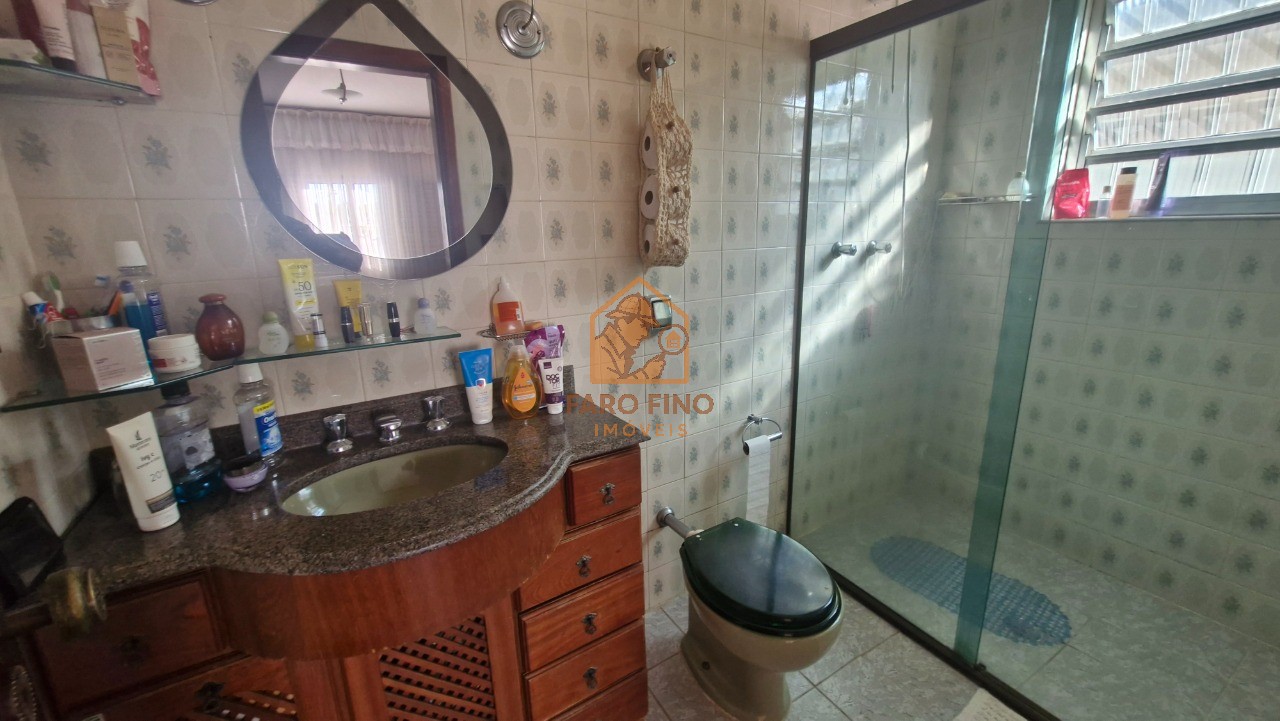 Casa, 4 quartos, 240 m² - Foto 9