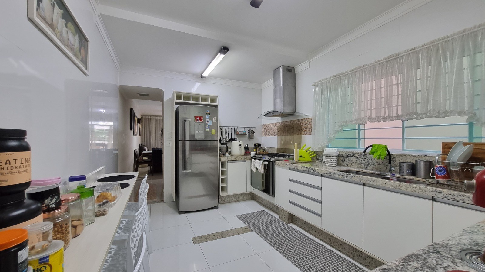 Casa, 4 quartos, 230 m² - Foto 6