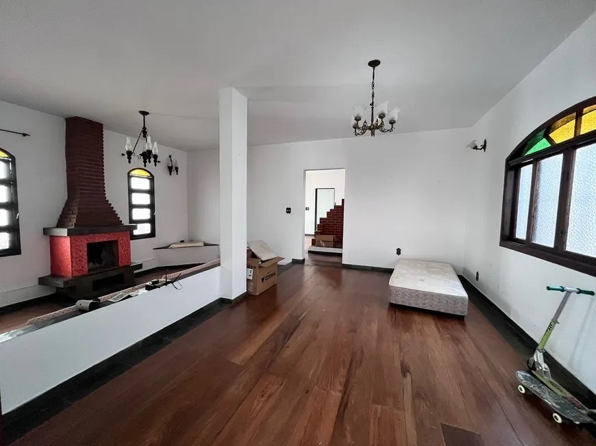 Casa à venda com 7 quartos, 500m² - Foto 34