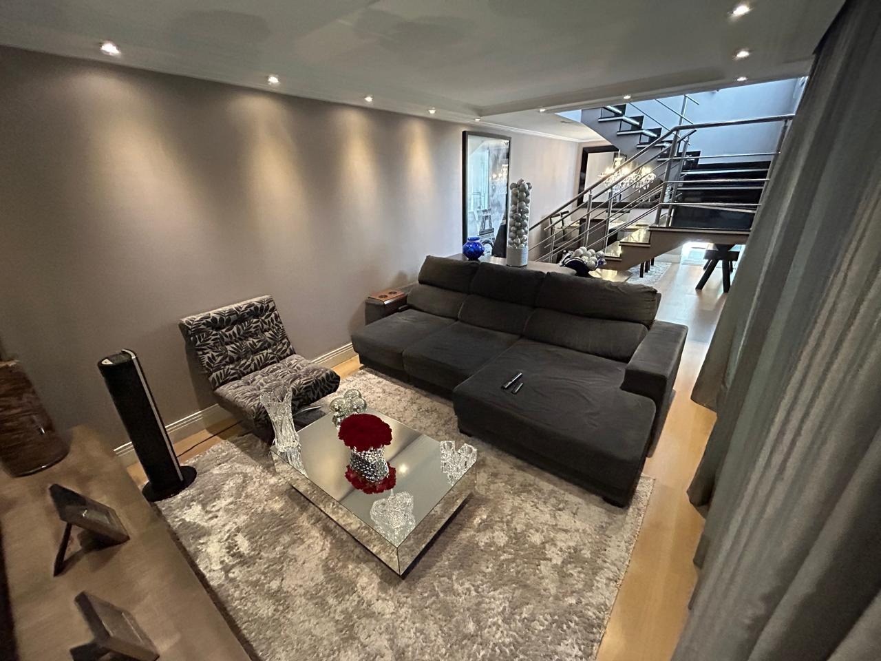 Casa à venda com 2 quartos, 137m² - Foto 3