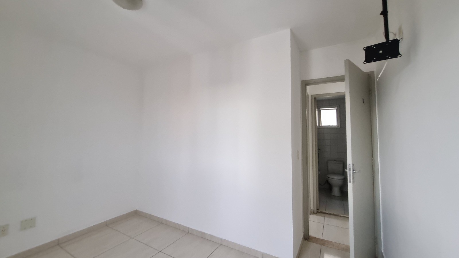 Apartamento à venda com 3 quartos, 63m² - Foto 12