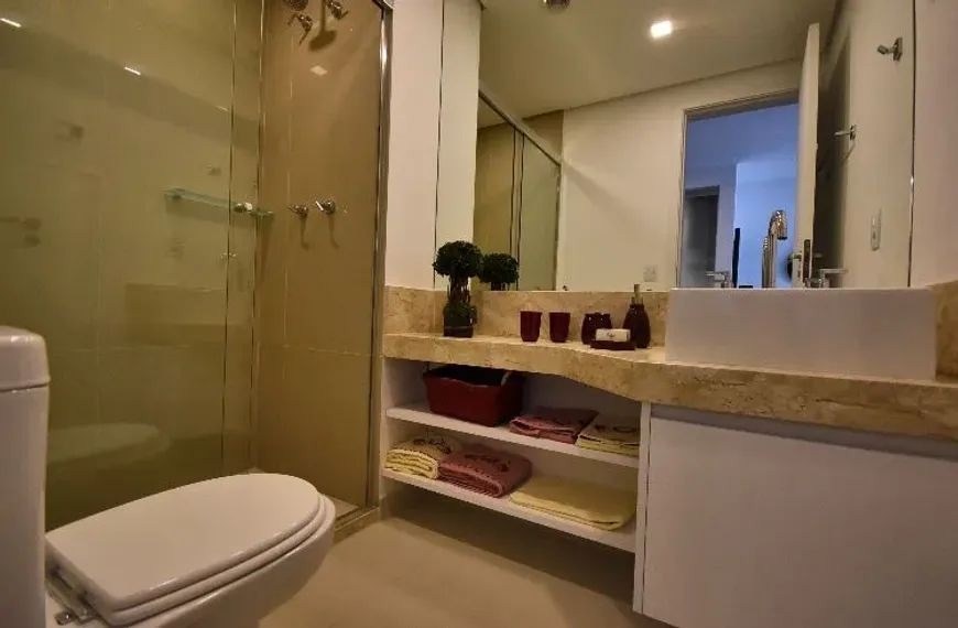 Apartamento à venda com 1 quarto, 49m² - Foto 2