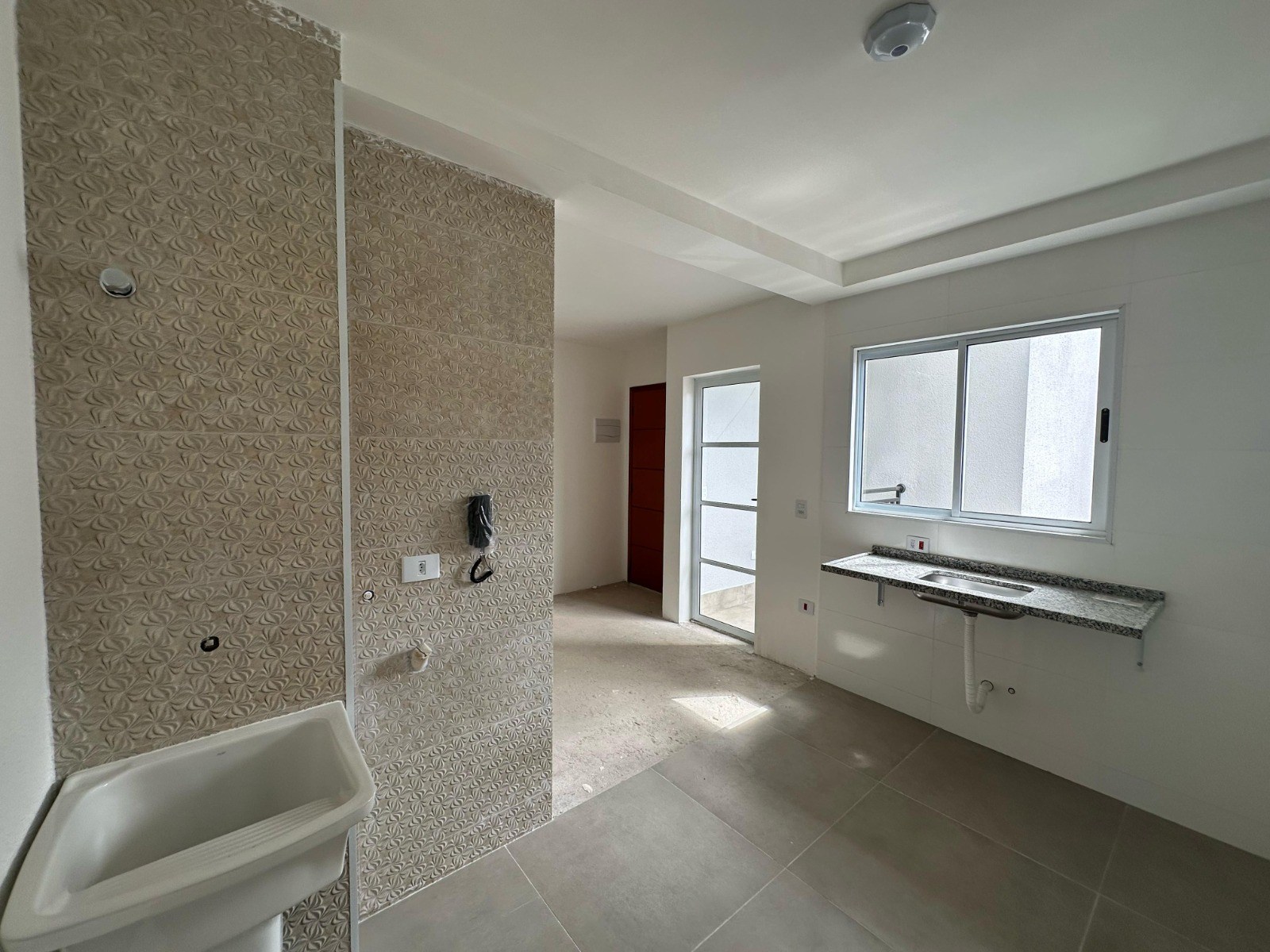 Apartamento à venda com 2 quartos, 42m² - Foto 4
