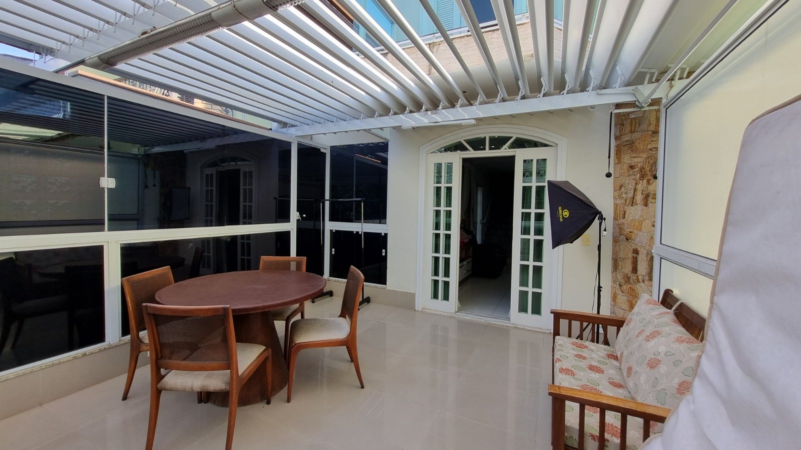 Casa, 4 quartos, 230 m² - Foto 4