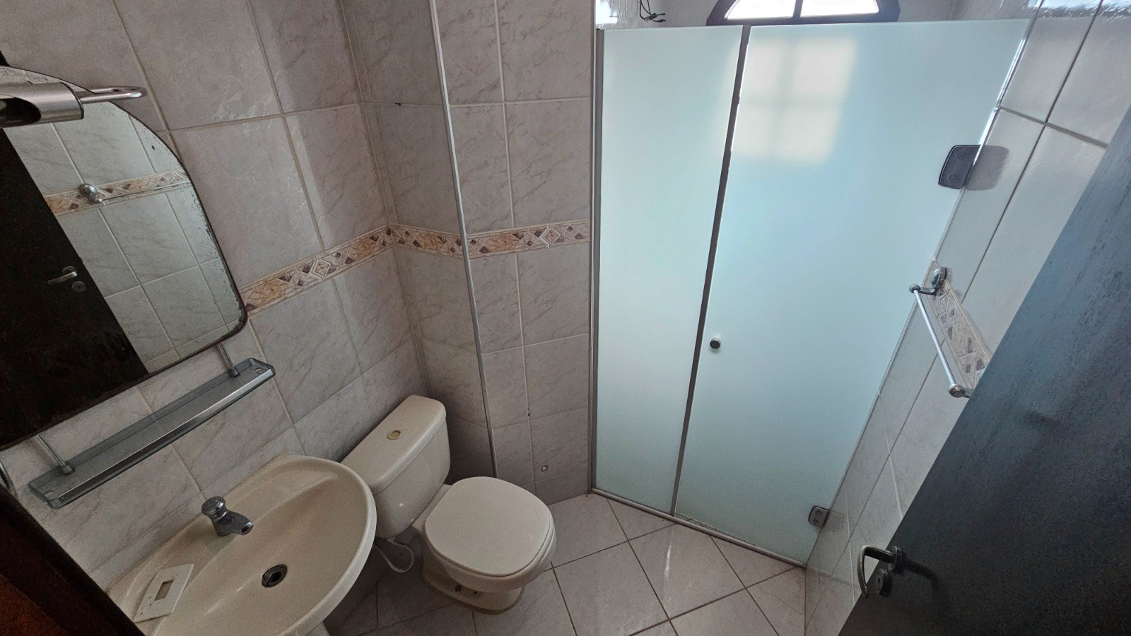 Casa à venda com 3 quartos, 170m² - Foto 8
