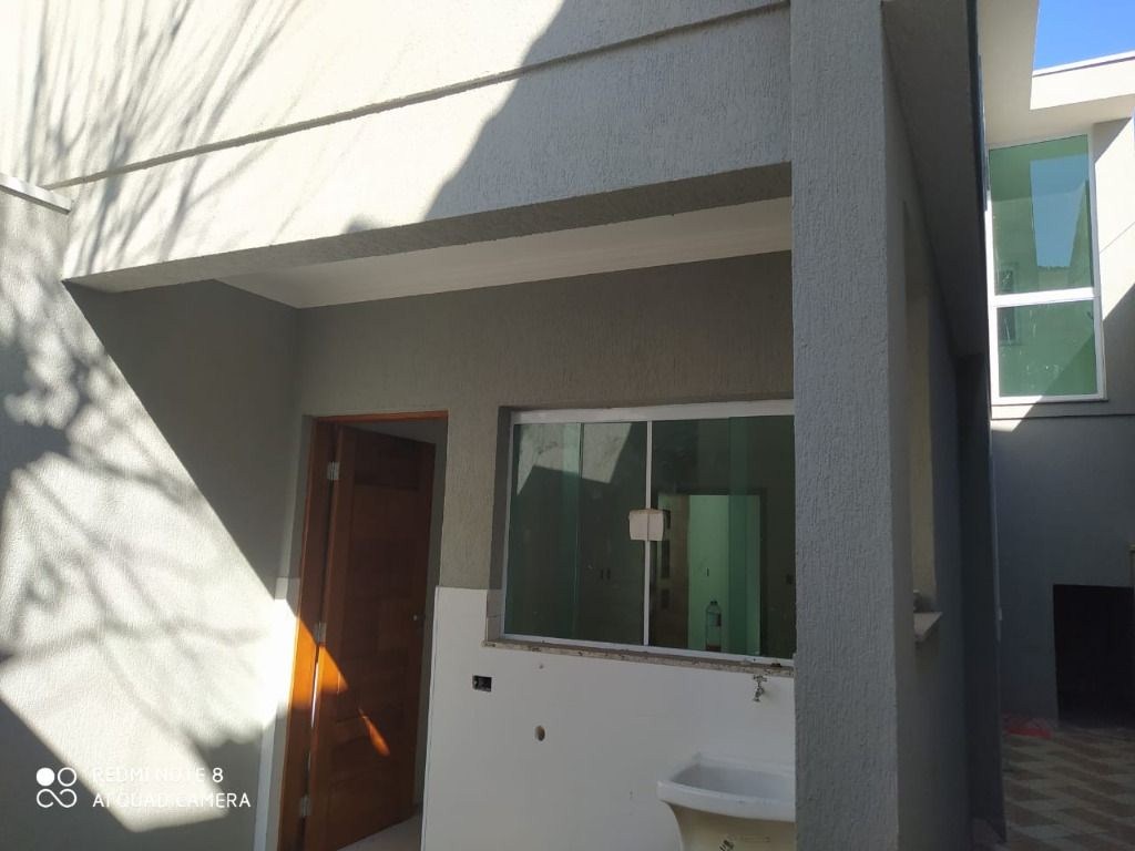 Casa, 3 quartos, 200 m² - Foto 1