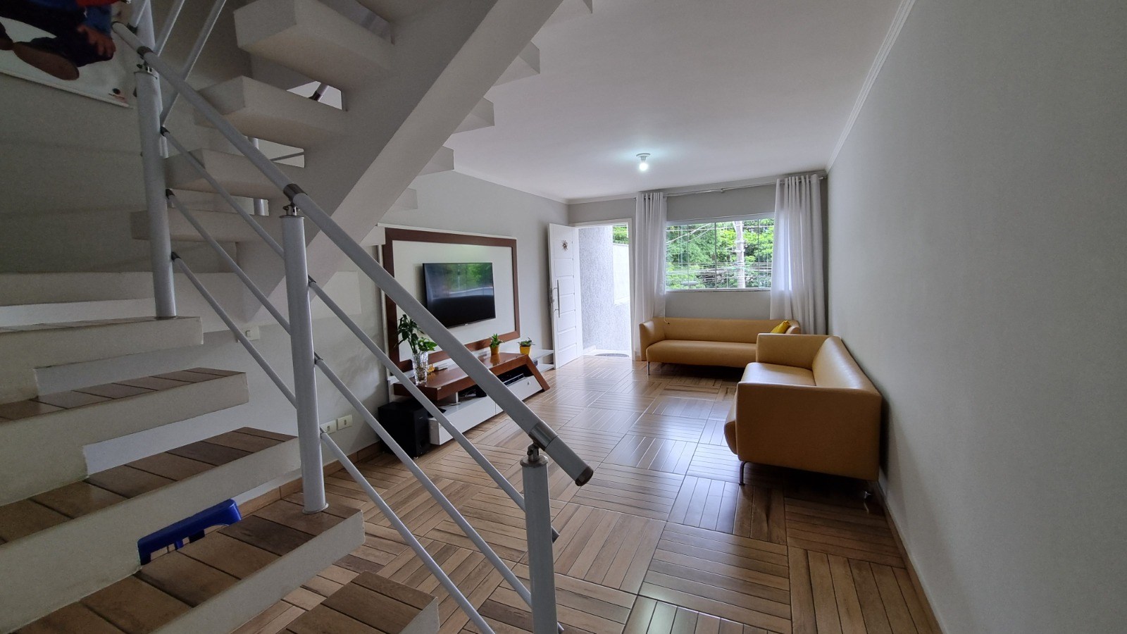 Casa, 3 quartos, 142 m² - Foto 1