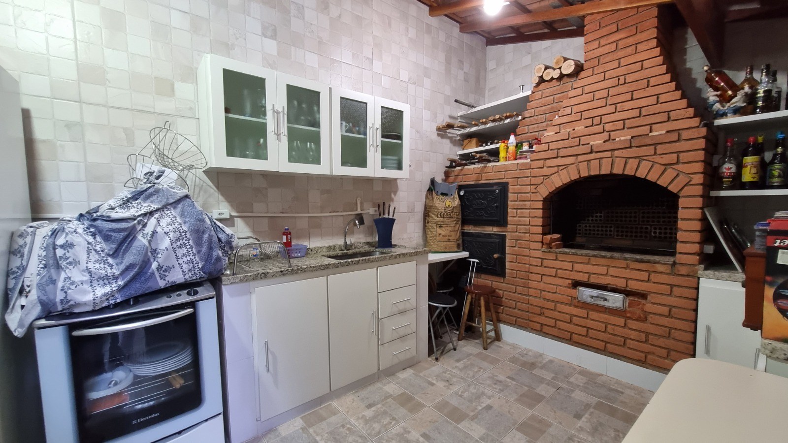 Casa, 4 quartos, 230 m² - Foto 32