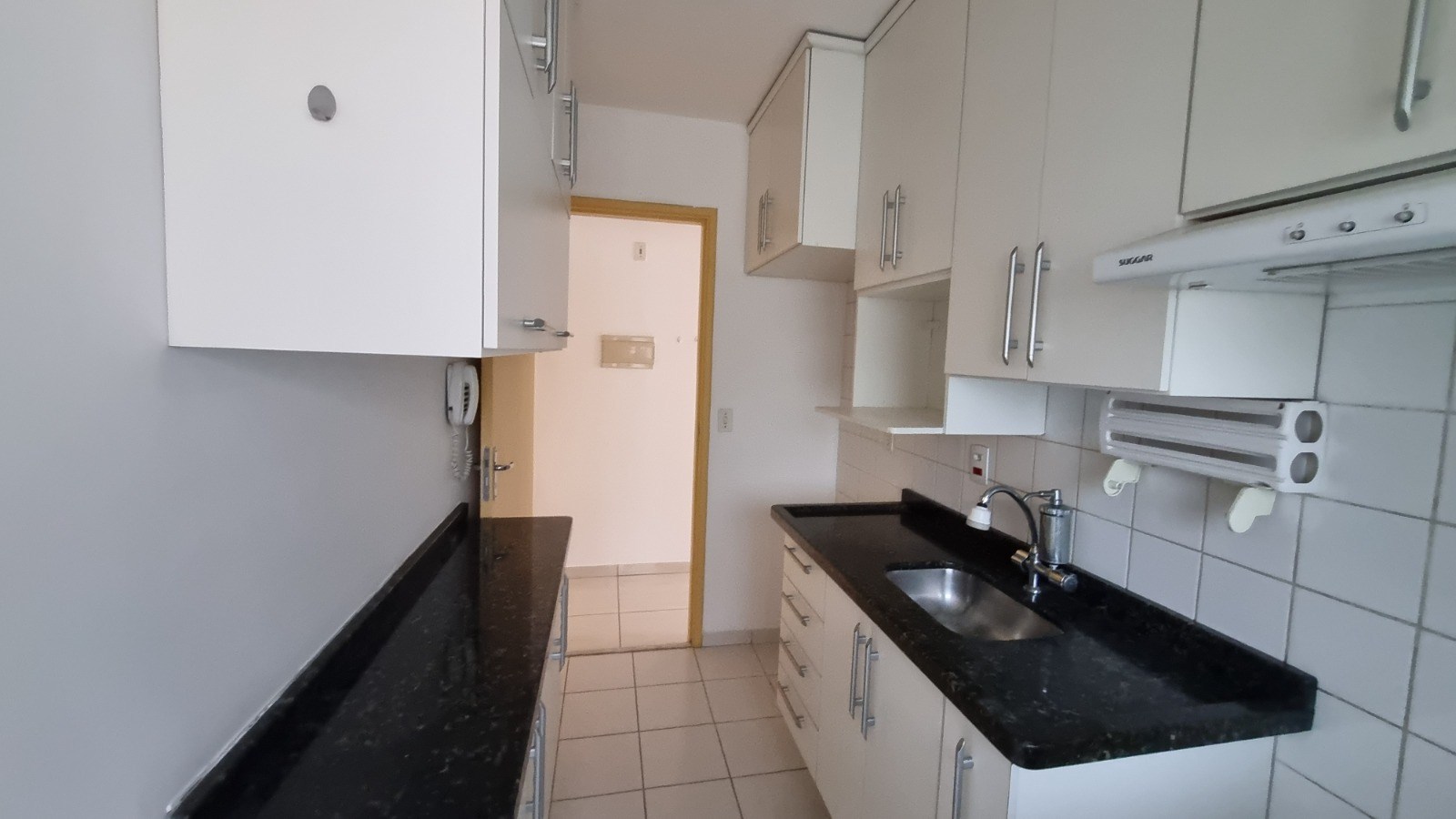 Apartamento à venda com 3 quartos, 63m² - Foto 3