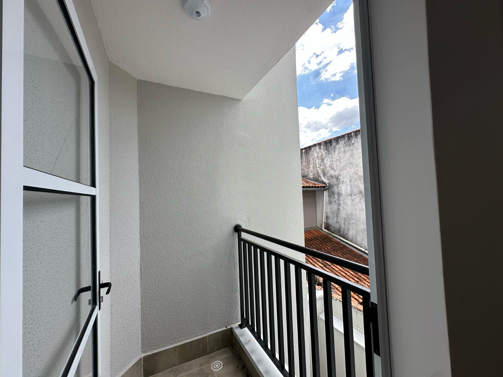 Apartamento à venda com 2 quartos, 42m² - Foto 11