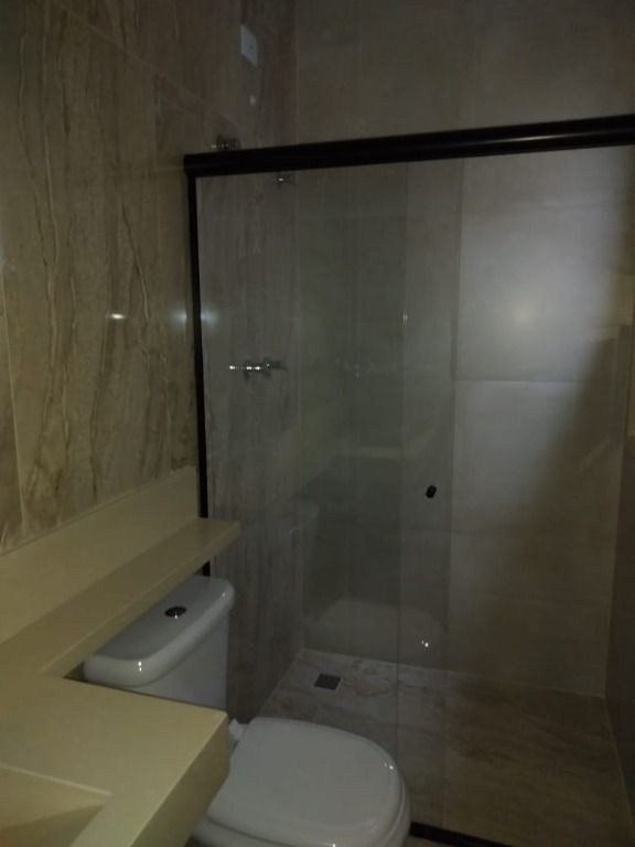 Casa, 3 quartos, 194 m² - Foto 3