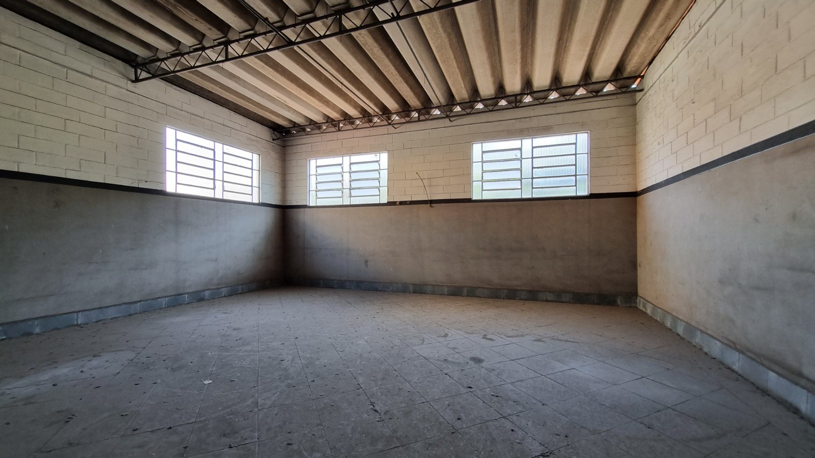 Depósito-Galpão, 300 m² - Foto 2
