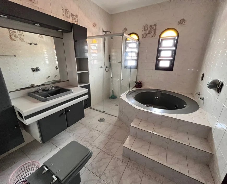 Casa à venda com 7 quartos, 500m² - Foto 17