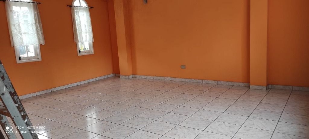 Casa, 5 quartos, 220 m² - Foto 2