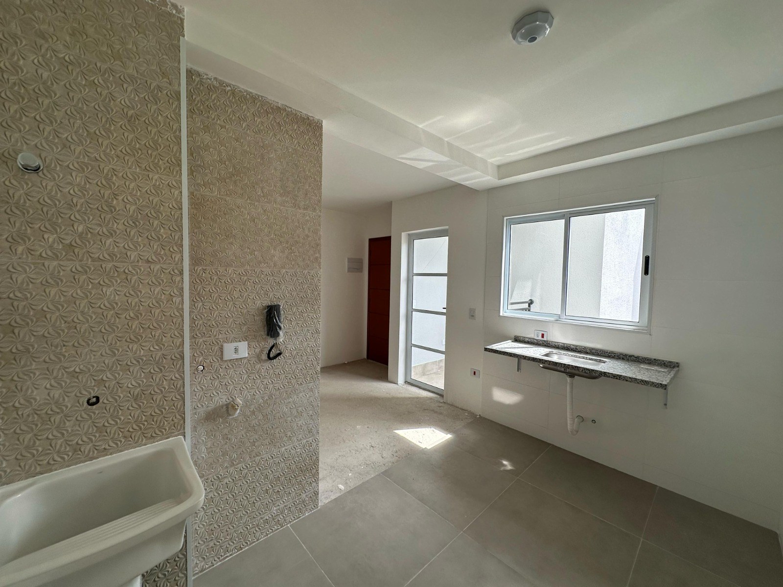 Apartamento à venda com 2 quartos, 42m² - Foto 5