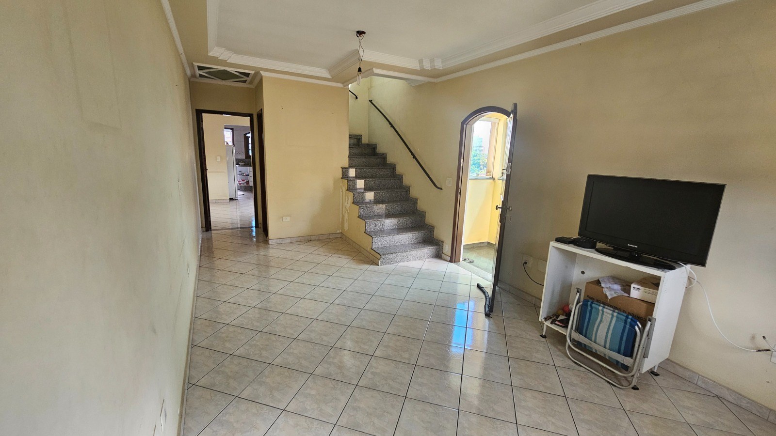 Casa à venda com 3 quartos, 170m² - Foto 1