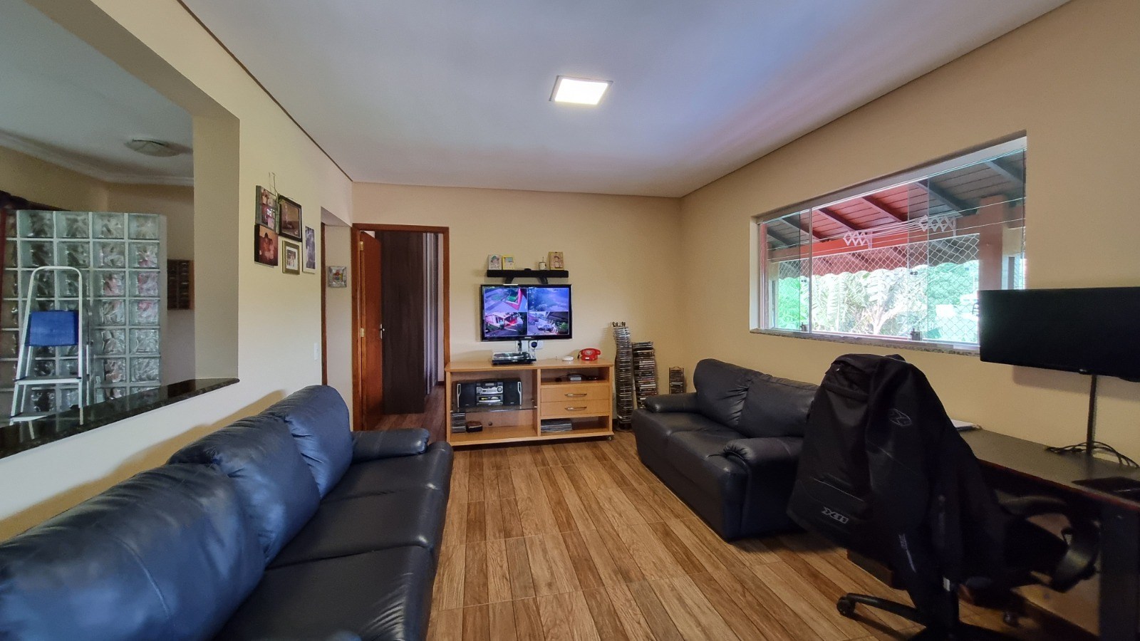 Chácara, 2 quartos, 1176 m² - Foto 1