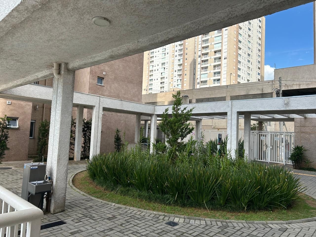 Apartamento à venda com 2 quartos, 49m² - Foto 3
