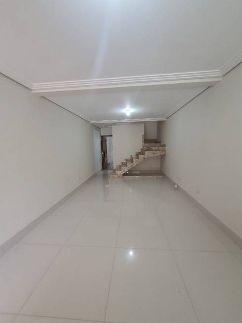 Casa à venda com 3 quartos, 160m² - Foto 11
