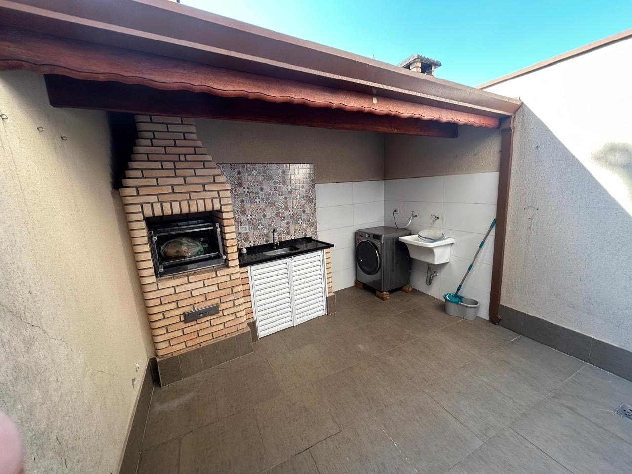 Casa à venda com 3 quartos, 103m² - Foto 7