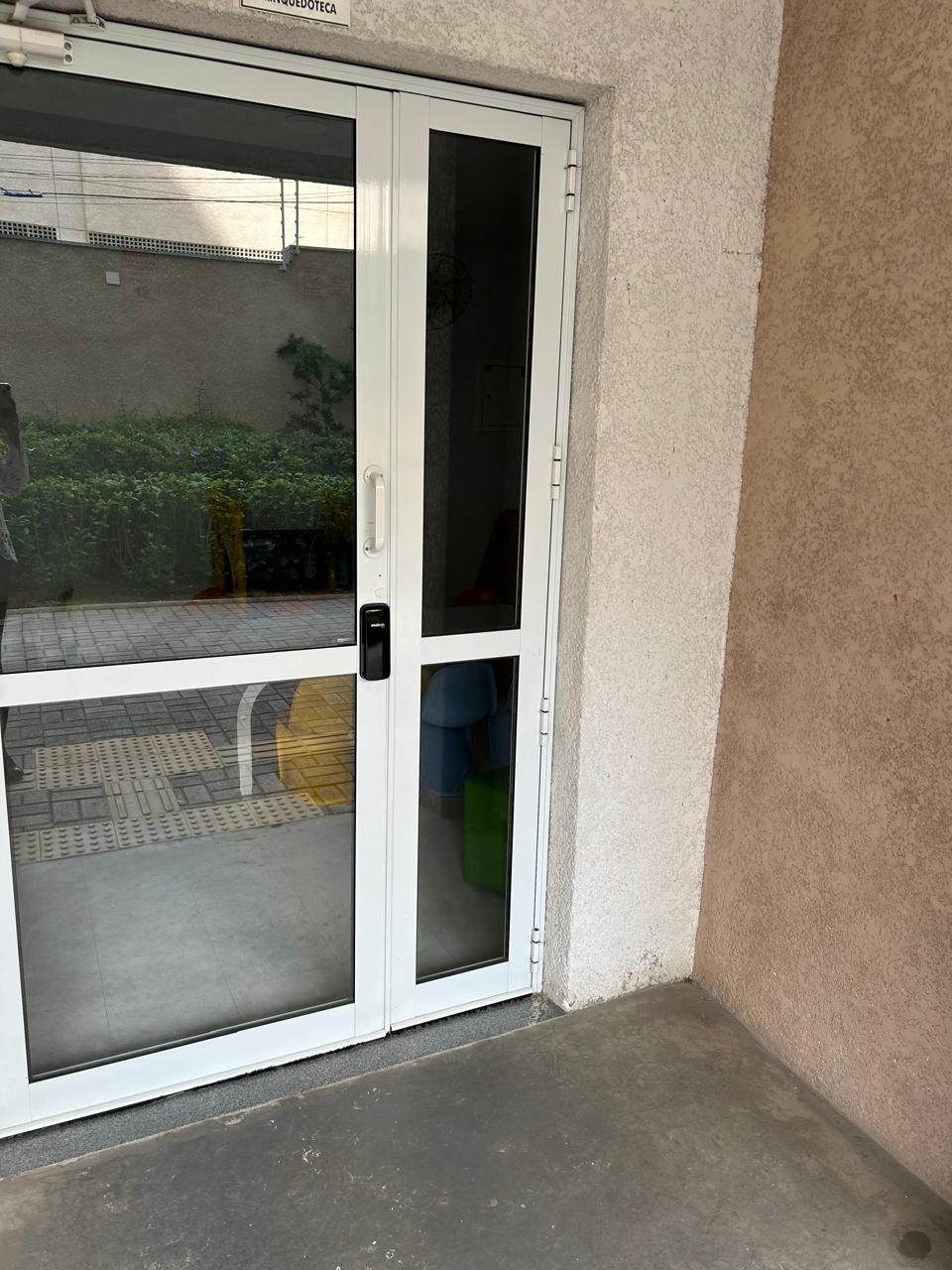 Apartamento à venda com 2 quartos, 49m² - Foto 27