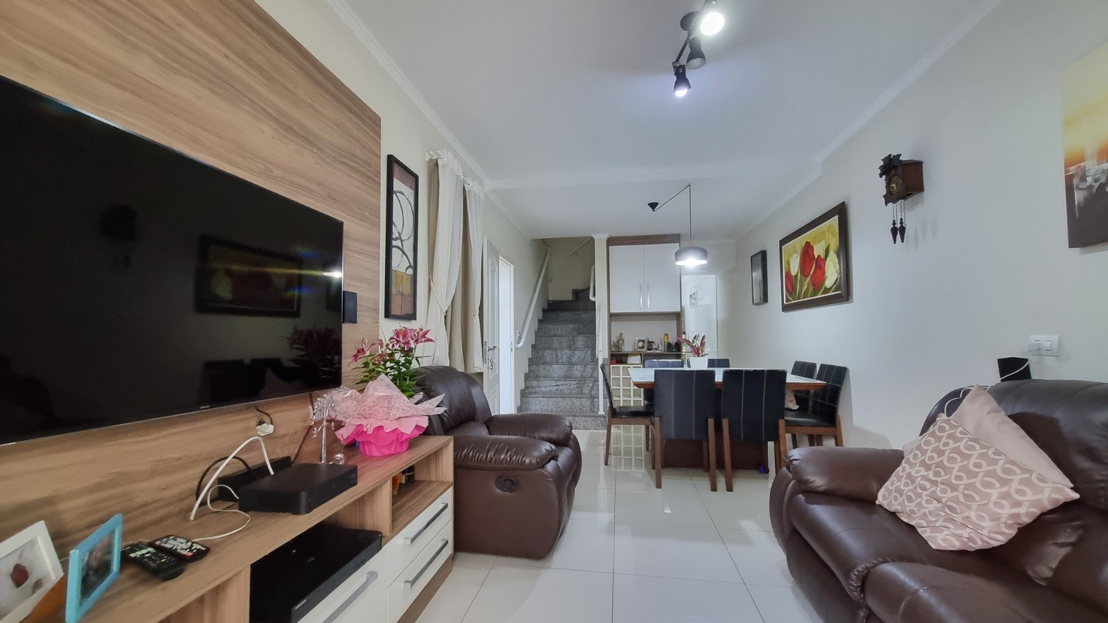 Casa, 4 quartos, 230 m² - Foto 2