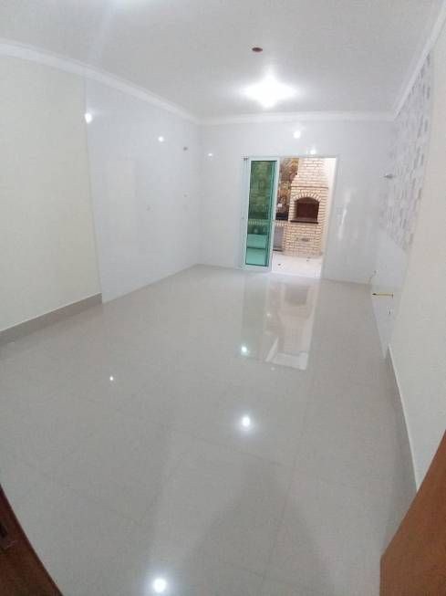 Casa à venda com 3 quartos, 160m² - Foto 3