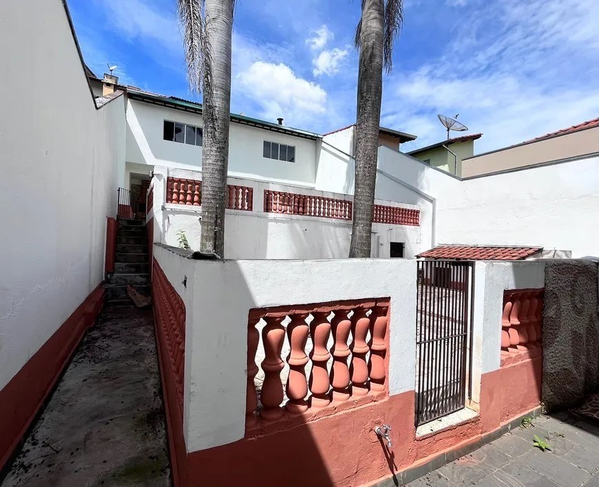 Casa à venda com 7 quartos, 500m² - Foto 5