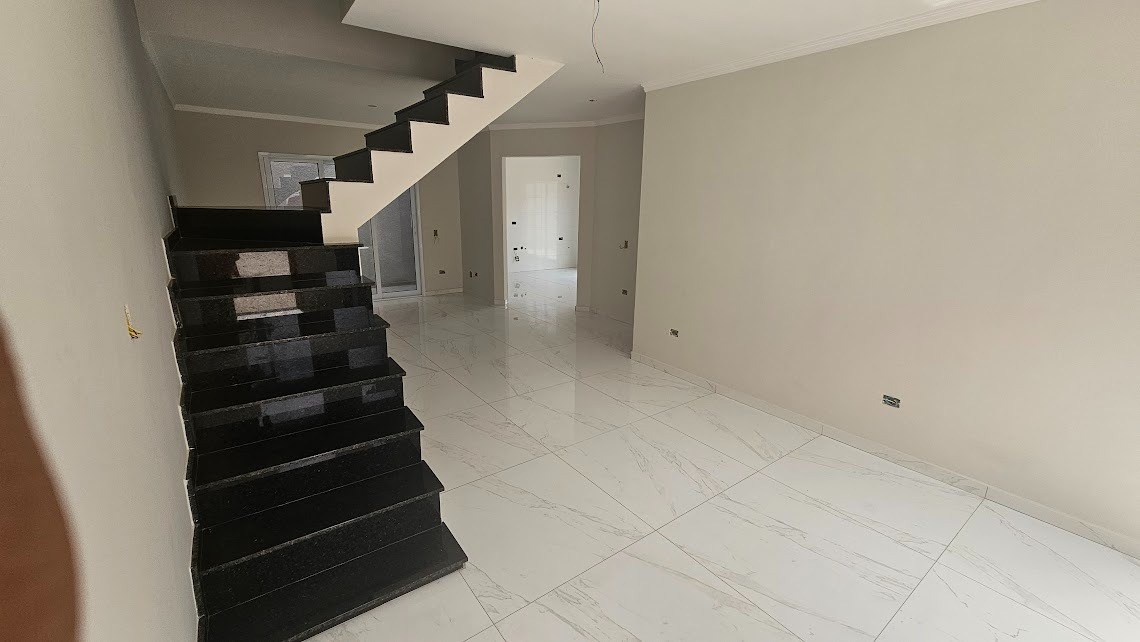 Casa, 3 quartos, 232 m² - Foto 1