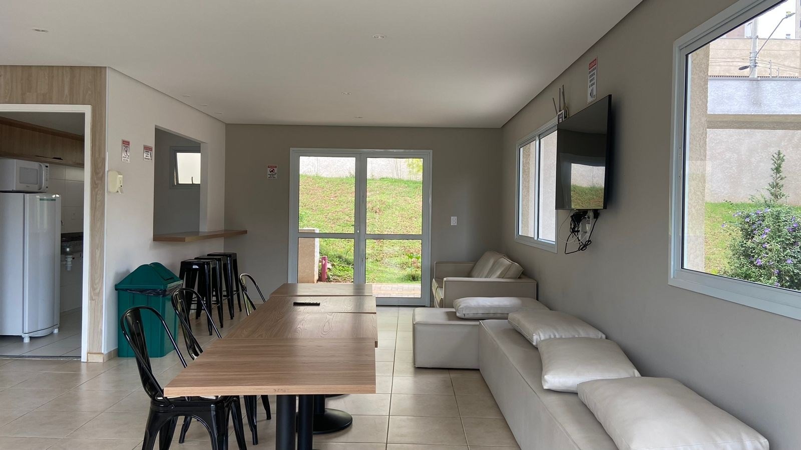 Apartamento à venda com 2 quartos, 49m² - Foto 13