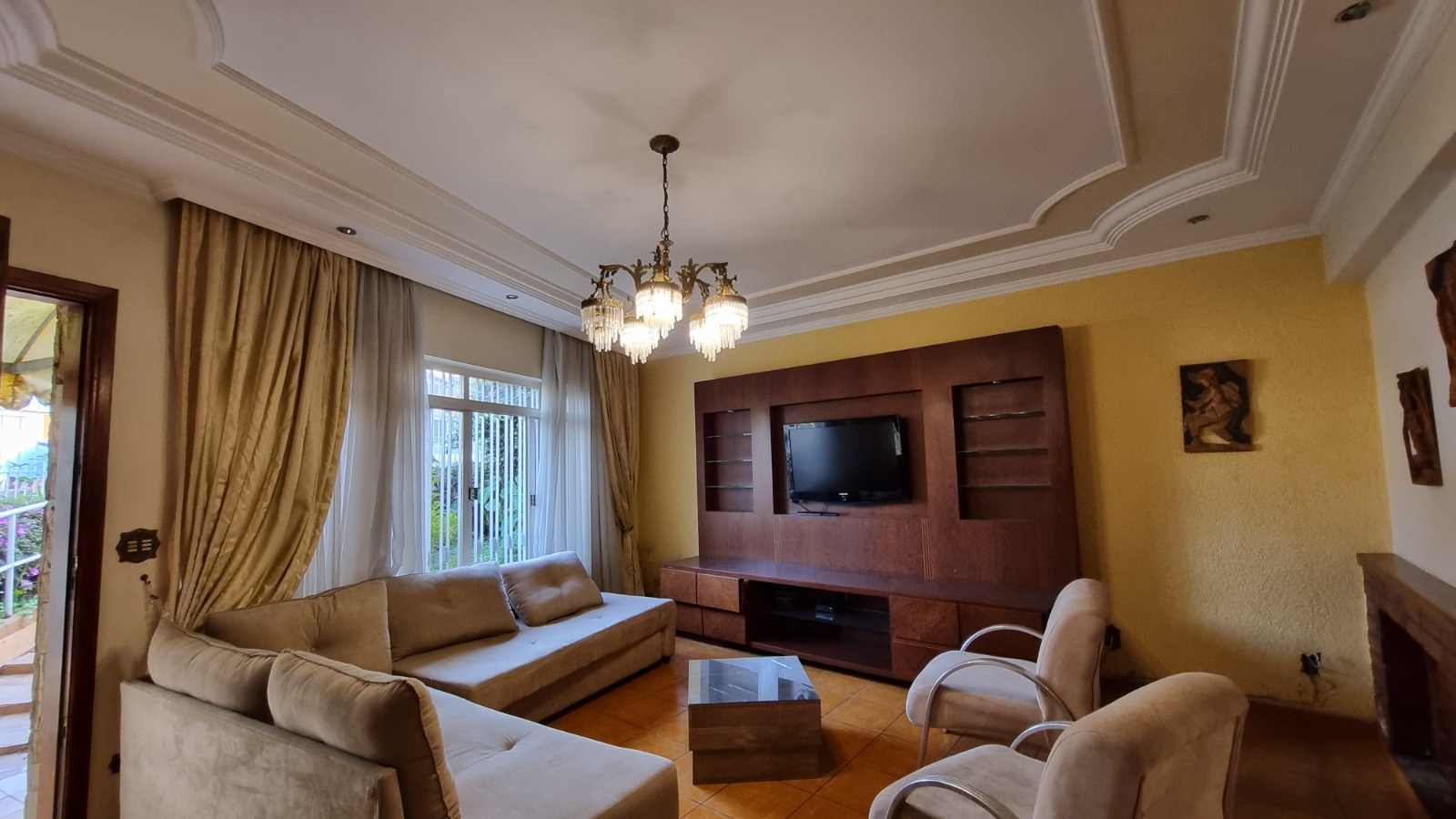 Casa, 3 quartos, 191 m² - Foto 1