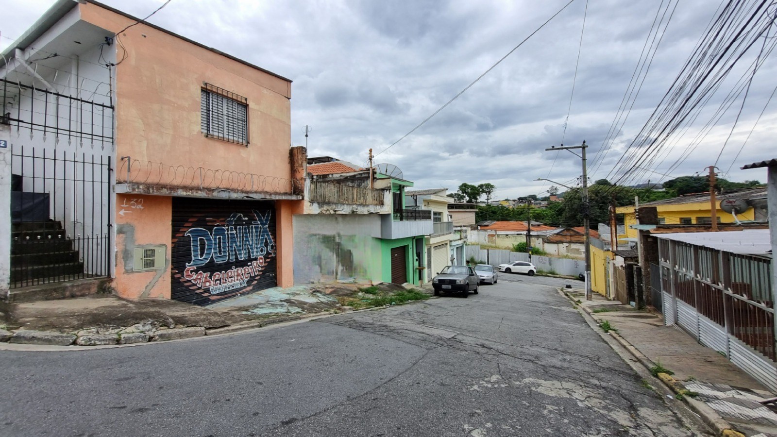 Terreno à venda com 1 quarto, 113m² - Foto 3