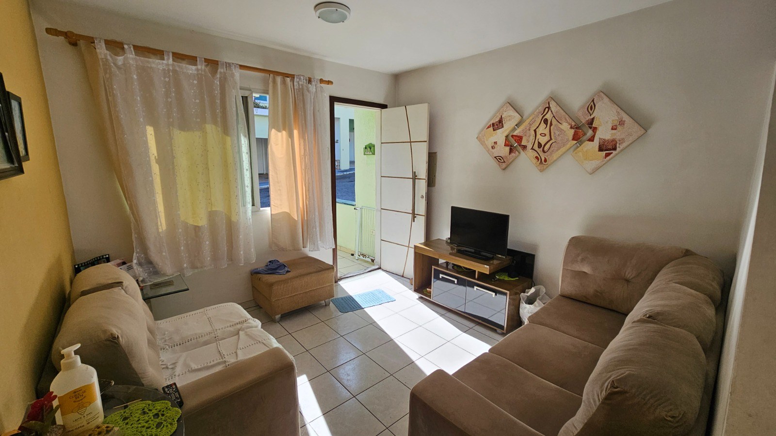 Casa, 2 quartos, 65 m² - Foto 1