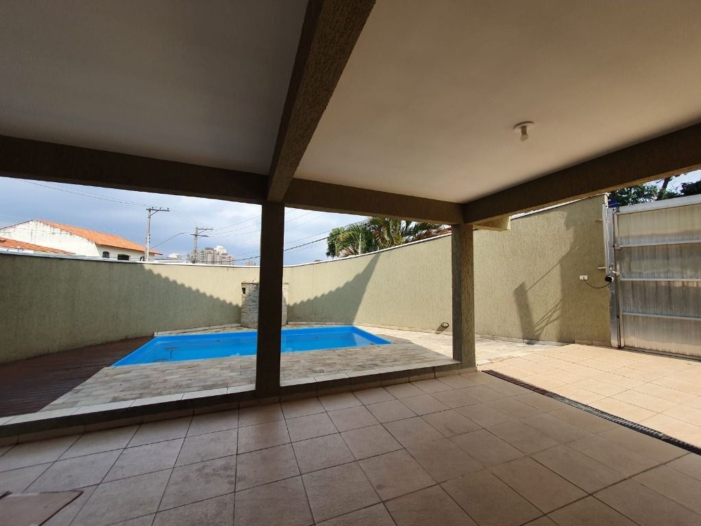 Casa, 3 quartos, 300 m² - Foto 4