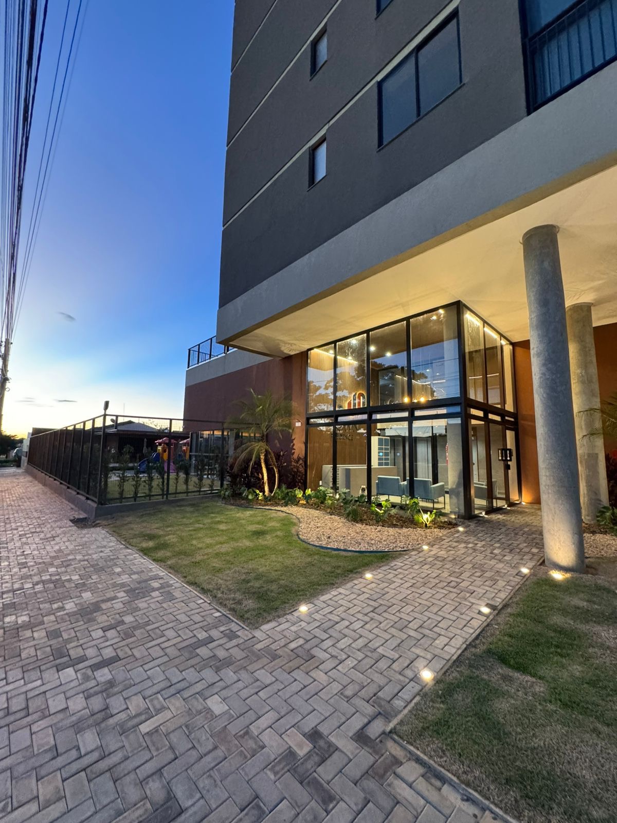 Apartamento à venda com 4 quartos, 225m² - Foto 12