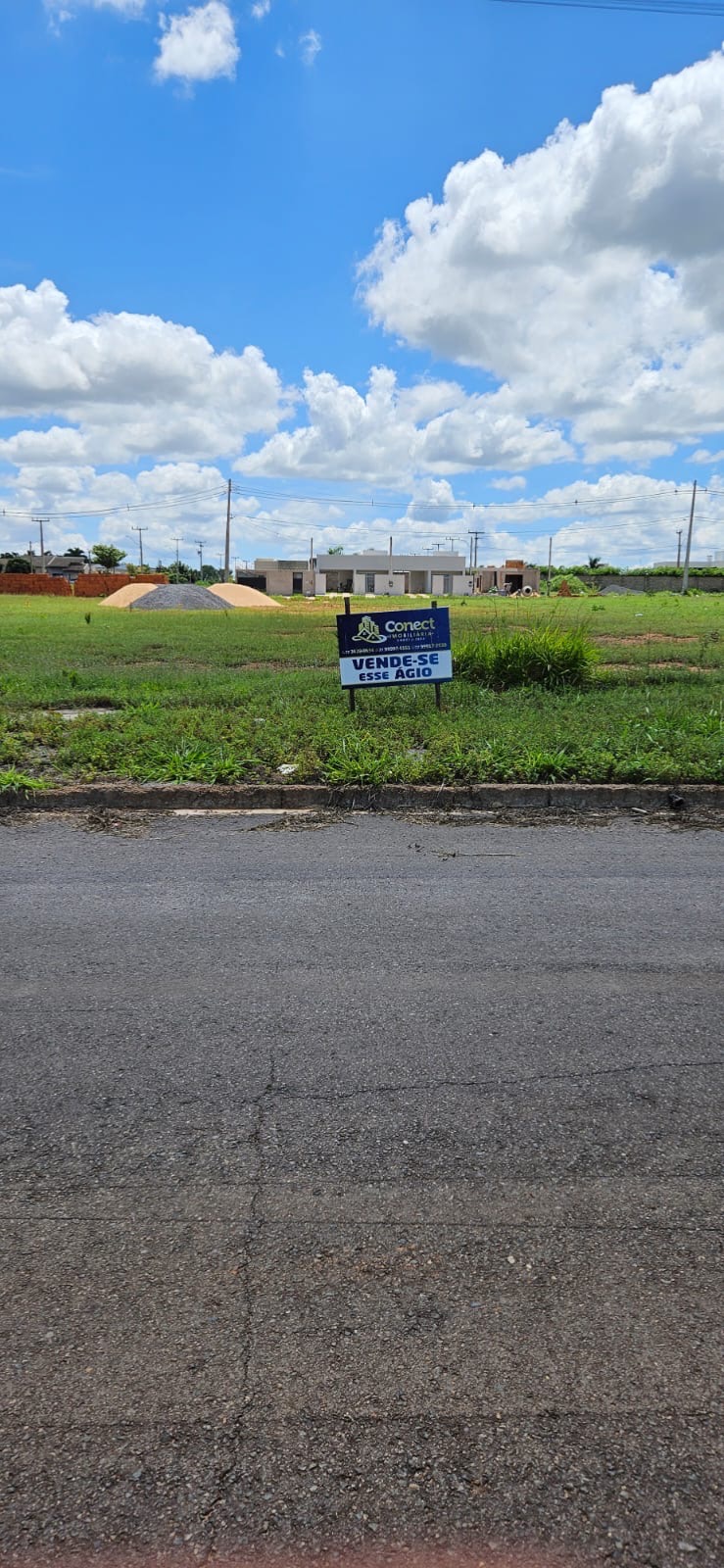 Terreno, 304 m² - Foto 1