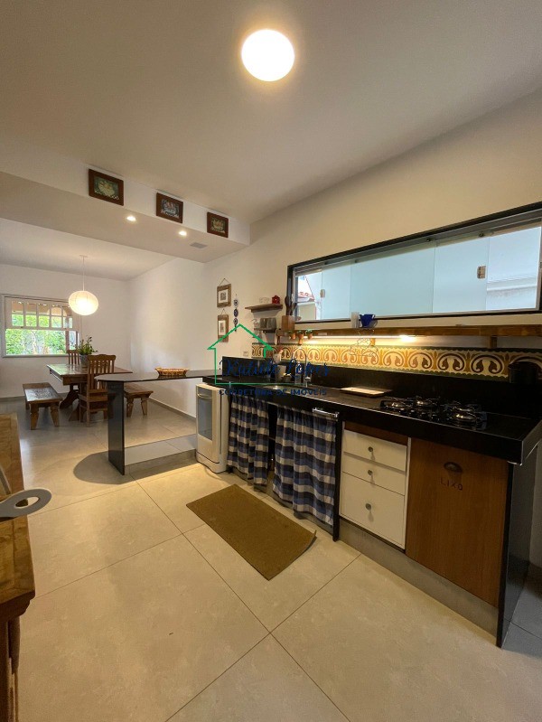 Casa à venda com 4 quartos, 182m² - Foto 18