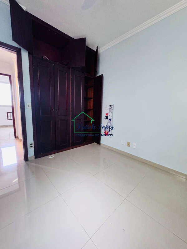 Apartamento para alugar com 3 quartos, 159m² - Foto 6