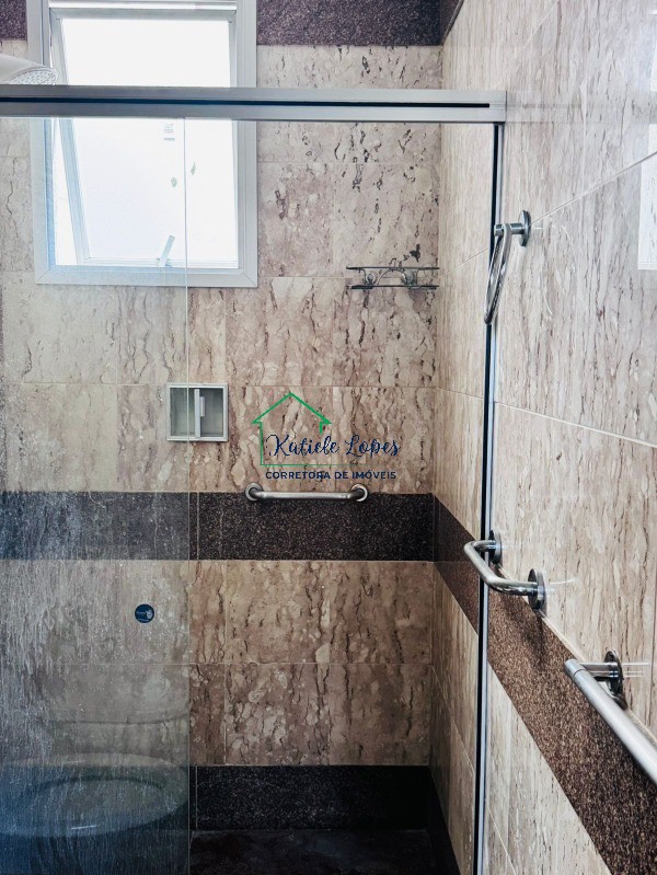 Apartamento para alugar com 3 quartos, 159m² - Foto 12